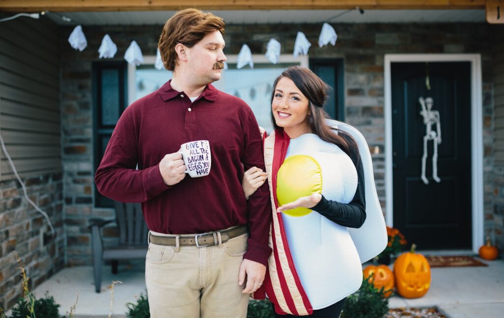 couples-halloween-costumes-cover.jpg